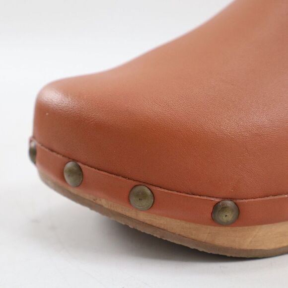 NEW Beek Mallard Mule Clogs Shearling Footbed Studded, Tan Leather, 8US MSRP$340 - Picture 8 of 11